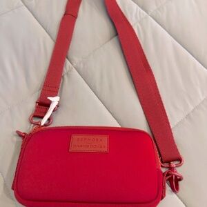 Limited Edition Dagne Dover X Sephora Scarlet Sling Phone crossbody Bag NEW